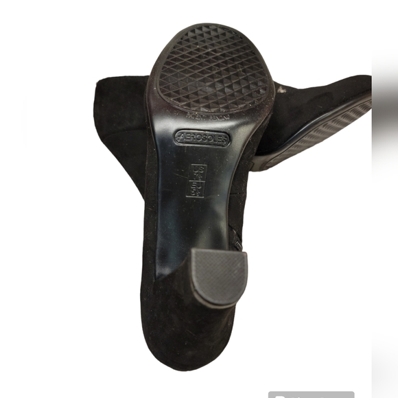 AEROSOLES HEEL REST Bootie Heel - Picture 8 of 10